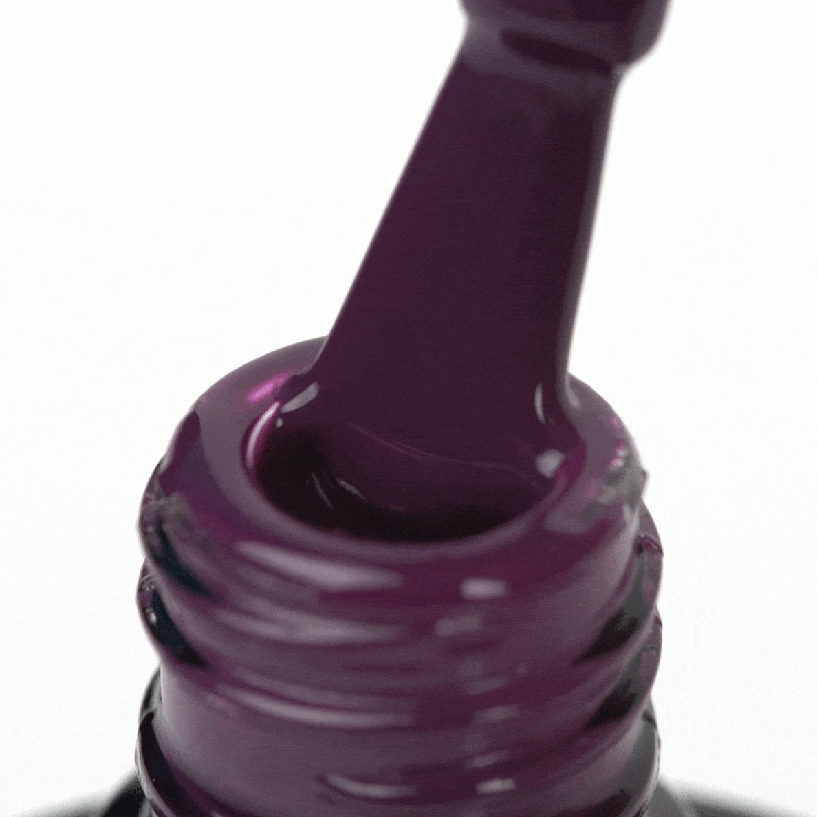 OCHO NAILS ilgalaikis hibridinis nagų lakas manikiūrui VIOLET 411, 5 g. 2 OCHO NAILS ilgalaikis hibridinis nagų lakas manikiūrui VIOLET 411, 5 g. 2
