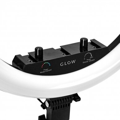GLOW profesionali makiažo lempa RING 18" BSC su stovu 45W 9 GLOW profesionali makiažo lempa RING 18" BSC su stovu 45W 9