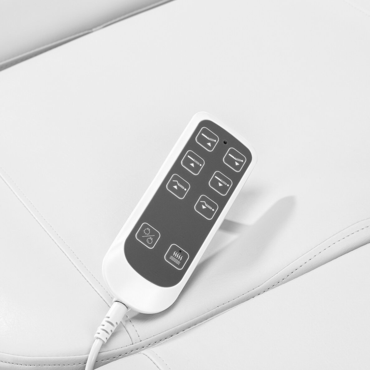 Profesionalus elektrinis gultas-lova kosmetologams SILLON LUXURY (3 varikliai ), baltos spalvos 7 Profesionalus elektrinis gultas-lova kosmetologams SILLON LUXURY (3 varikliai ), baltos spalvos 7