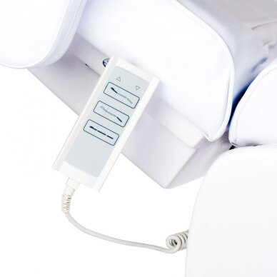 Profesionalus elektrinis gultas-lova kosmetologams LUX BW-273B, 3 variklių, baltos spalvos 5 Profesionalus elektrinis gultas-lova kosmetologams LUX BW-273B, 3 variklių, baltos spalvos 5