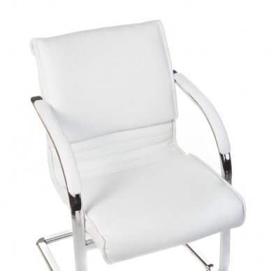 Konferencijų kėdė CorpoComfort BX-3339B, baltos spalvos 1 Konferencijų kėdė CorpoComfort BX-3339B, baltos spalvos 1