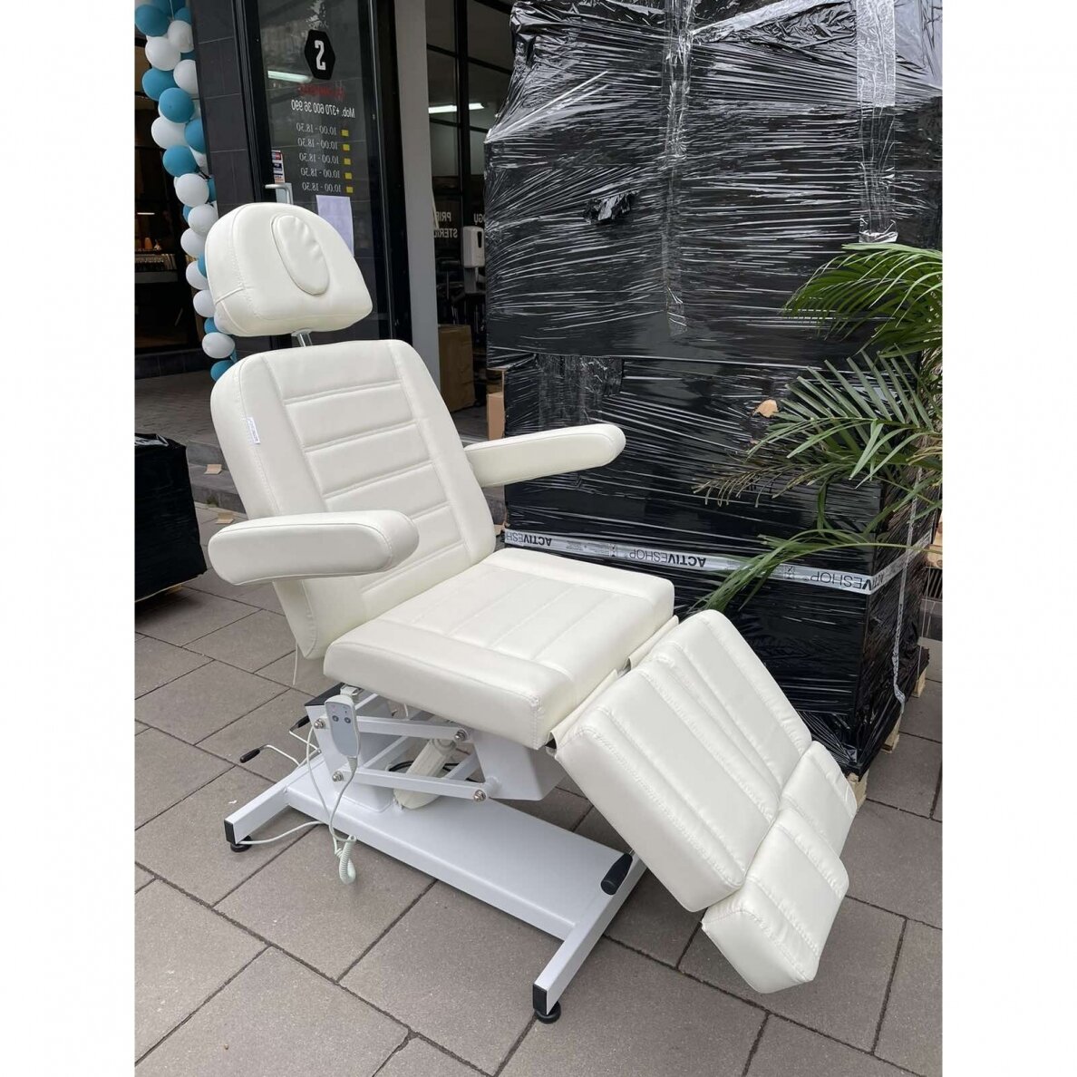 Profesionali elektrinė kosmetologinė kėdė AZZURRO 706 PEDI (1 variklis), baltos spalvos 15 Profesionali elektrinė kosmetologinė kėdė AZZURRO 706 PEDI (1 variklis), baltos spalvos 15