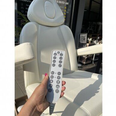 Profesionali elektrinė kosmetologinė lova-gultas su šildymo funkcija AZZURRO 708B EXCLUSIVE (3 varikliai) 18 Profesionali elektrinė kosmetologinė lova-gultas su šildymo funkcija AZZURRO 708B EXCLUSIVE (3 varikliai) 18