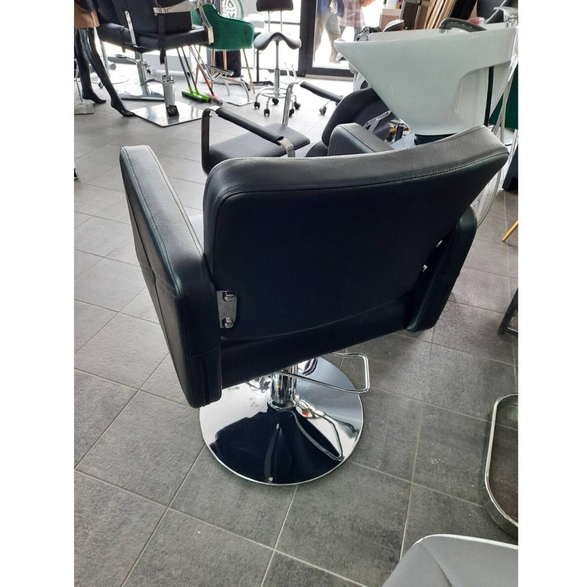 Profesionali kirpyklos kėdė HAIR SYSTEM HS99, juodos spalvos 5 Profesionali kirpyklos kėdė HAIR SYSTEM HS99, juodos spalvos 5