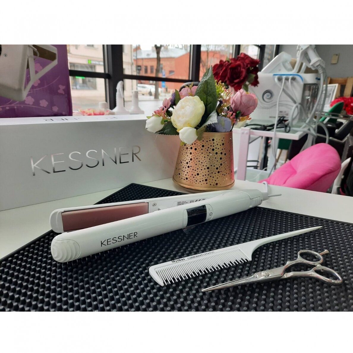 KESSNER IONIC 230°C plaukų tiesinimo žnyplės 6 KESSNER IONIC 230°C plaukų tiesinimo žnyplės 6