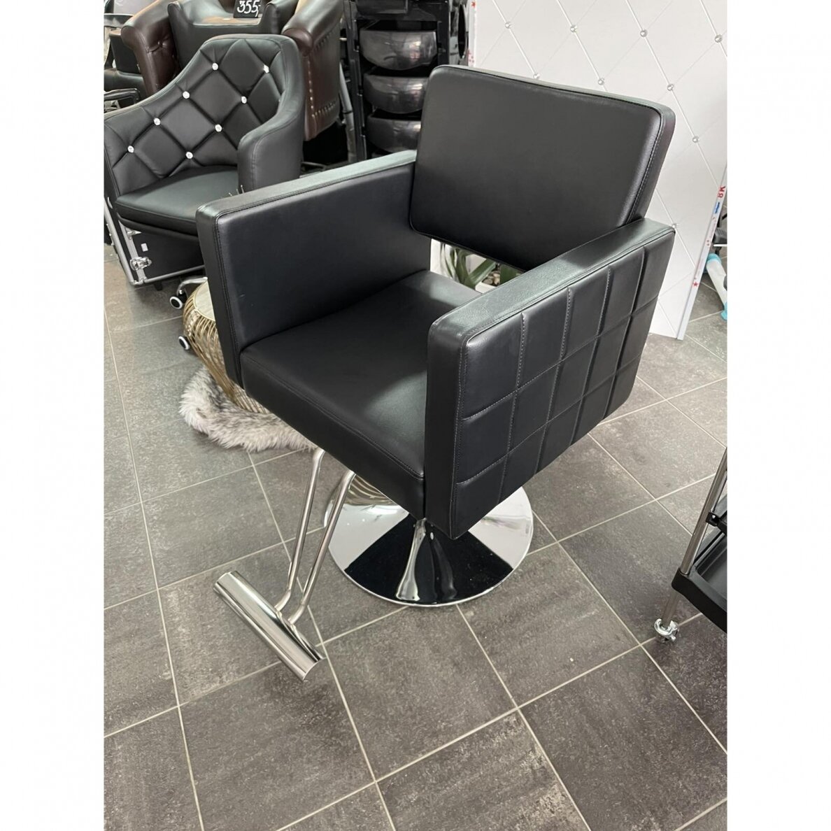 Profesionali kirpyklos kėdė HAIR SYSTEM HS33, juodos spalvos 8 Profesionali kirpyklos kėdė HAIR SYSTEM HS33, juodos spalvos 8