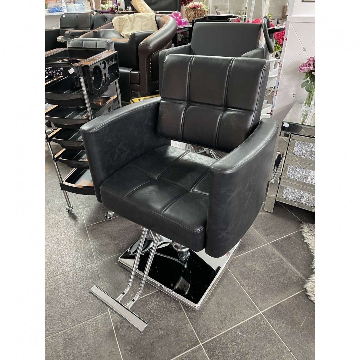 Profesionali kirpyklos kėdė HAIR SYSTEM SM344, juodos spalvos 8 Profesionali kirpyklos kėdė HAIR SYSTEM SM344, juodos spalvos 8