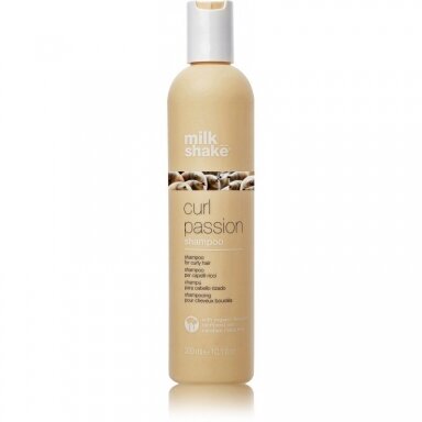 MILK SHAKE CURL PASSION SHAMPOO šampūnas garbanotiems plaukams su natūraliais aliejais Babassu ir pieno proteinais, 300 ml MILK SHAKE CURL PASSION SHAMPOO šampūnas garbanotiems plaukams su natūraliais aliejais Babassu ir pieno proteinais, 300 ml