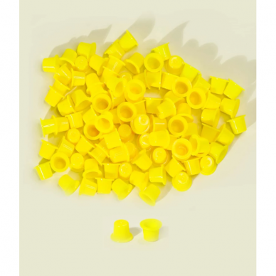 Plastikinė taurelė dažams maišyti, 1 vnt. YELLOW Plastikinė taurelė dažams maišyti, 1 vnt. YELLOW