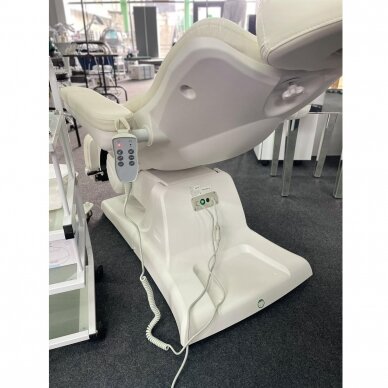Profesionali elektrinė podologinė kėdė- lova-gultas pedikiūro procedūroms AZZURRO 870S PEDI, baltas (3 MOTORAI) 16 Profesionali elektrinė podologinė kėdė- lova-gultas pedikiūro procedūroms AZZURRO 870S PEDI, baltas (3 MOTORAI) 16