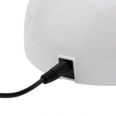 Profesionali lempa manikiūro ir pedikiūro darbams Molly Lux 1s UVLED 48W, baltos spalvos 3 Profesionali lempa manikiūro ir pedikiūro darbams Molly Lux 1s UVLED 48W, baltos spalvos 3