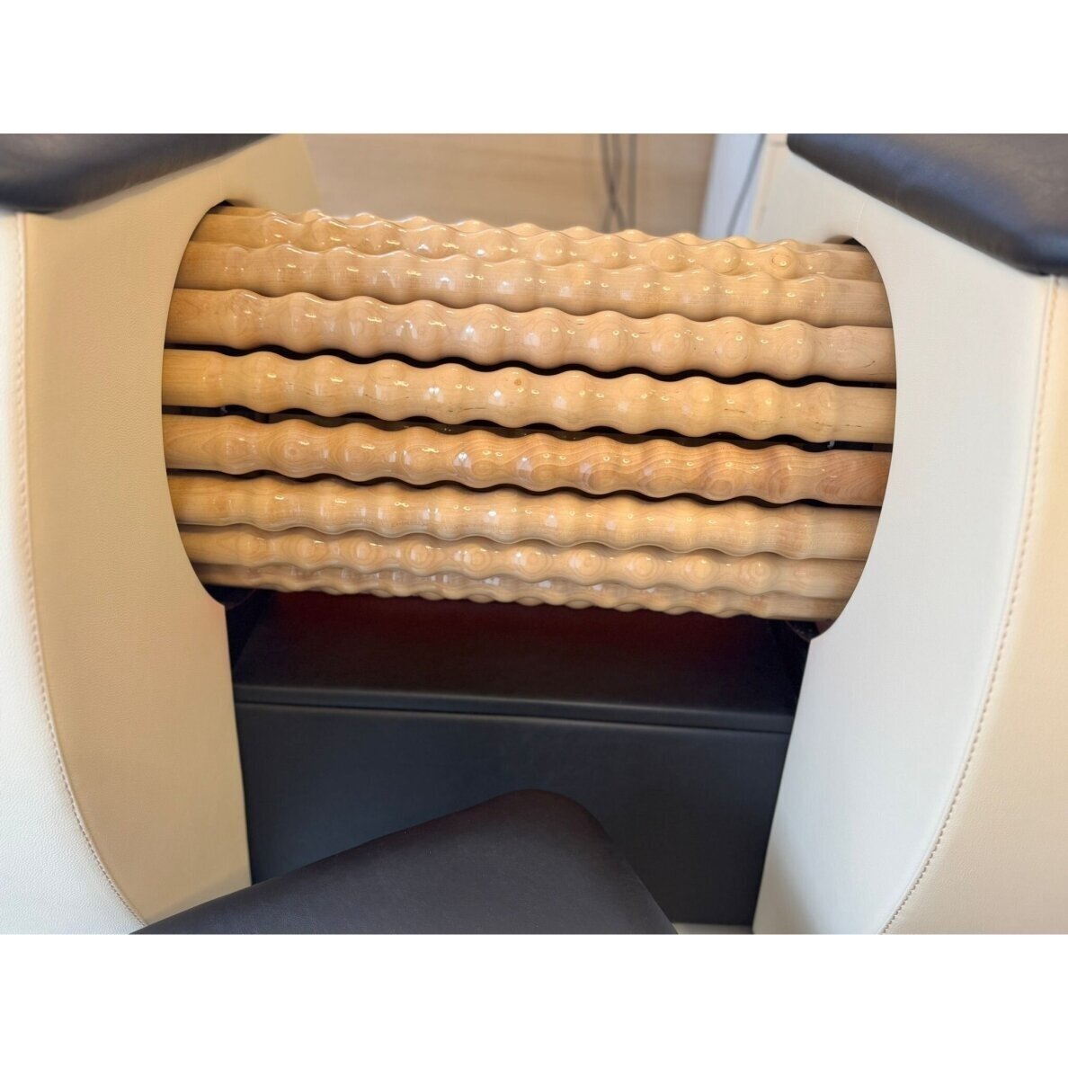ROLLER SHAPER masažuoklis su IR spinduliais BODY ROLL MASSAGER 3 ROLLER SHAPER masažuoklis su IR spinduliais BODY ROLL MASSAGER 3