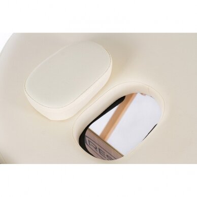 Profesionalus sulankstomas masažo stalas kosmetologams RESTPRO® CLASSIC OVAL 2 CREAM 6 Profesionalus sulankstomas masažo stalas kosmetologams RESTPRO® CLASSIC OVAL 2 CREAM 6