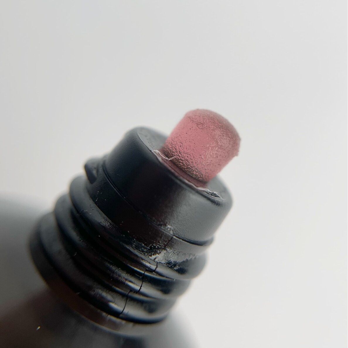 TOUCH NAILS poligelis ilgalaikiam nagų priauginimui , 30 ml (Nude ) TOUCH NAILS poligelis ilgalaikiam nagų priauginimui , 30 ml (Nude )