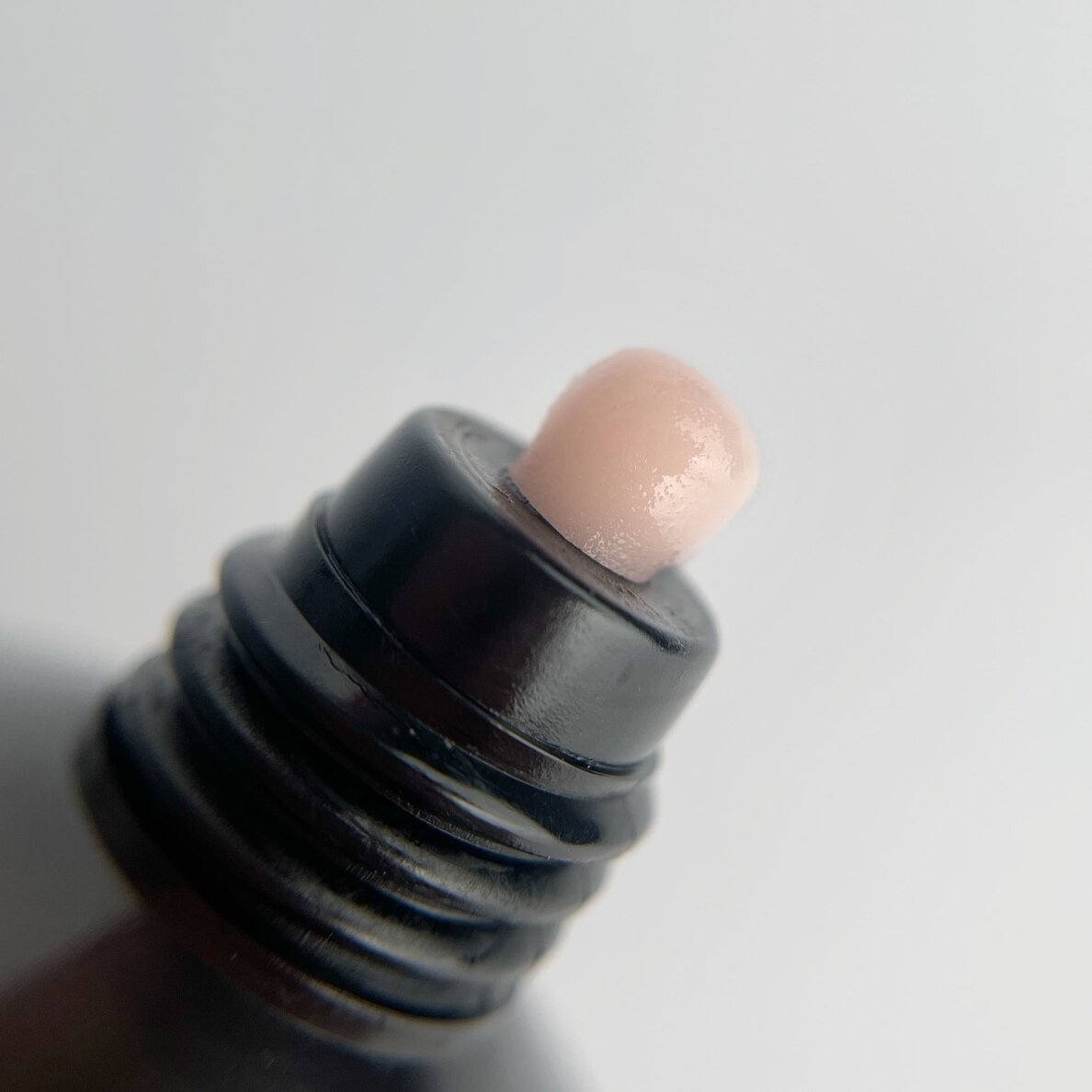 TOUCH NAILS poligelis ilgalaikiam nagų priauginimui BEIGE, 30 ml 1 TOUCH NAILS poligelis ilgalaikiam nagų priauginimui BEIGE, 30 ml 1