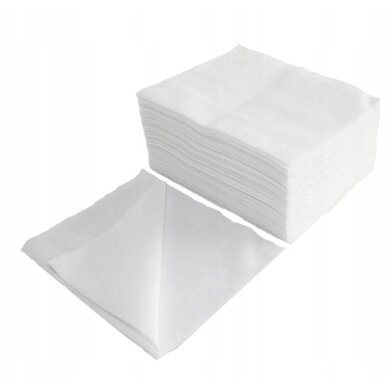 Vienkartiniai celiulioziniai rankšluosčiai BASIC EXTRA 20*20 cm, 100 vnt. Vienkartiniai celiulioziniai rankšluosčiai BASIC EXTRA 20*20 cm, 100 vnt.